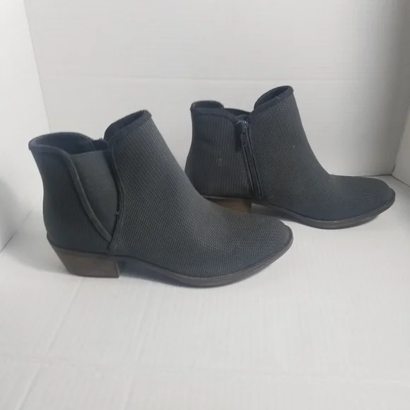 KENSIE GRAY HEELED ANKLE BOOT SIZE 7.5 - Picture 1 of 16